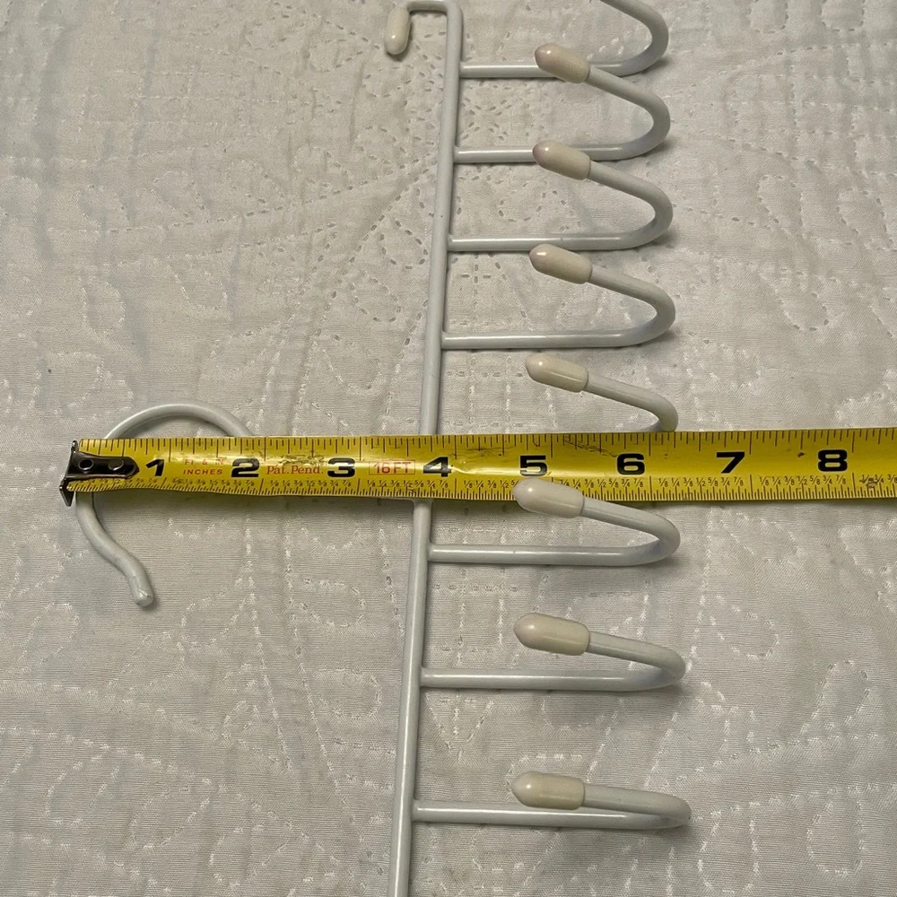 Set of 2 Closet Hook Organizers Great Condition